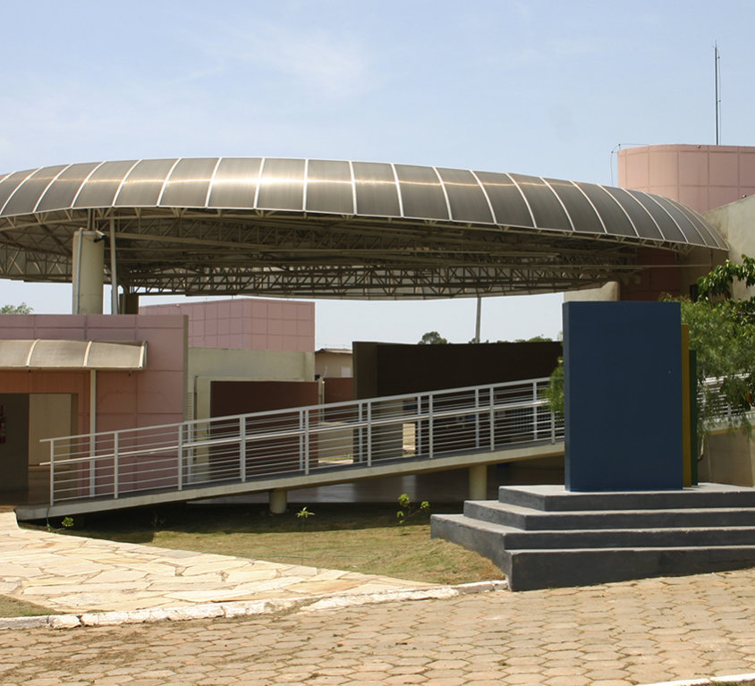 Projeto Modelo – Universidade Estadual do Goiás